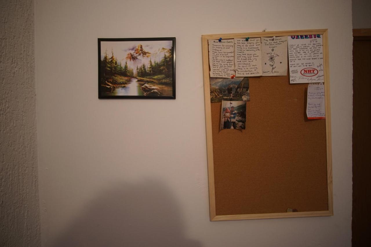 Guesthouse Letnja Basta Gornji Lukomir Exteriör bild